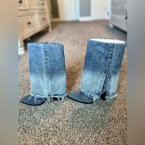 Steve Madden Libby Denim Fabric Boot, size 9